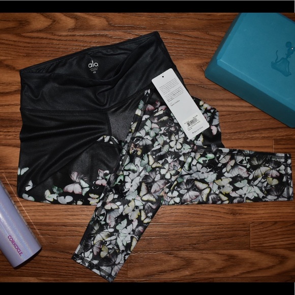 🖤 NWT ALO Gypset Goddess X Alo Goddess Legging 🖤 - Picture 4 of 7